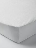 Protège-matelas imperméable en tissu éponge John Lewis ANYDAY Micro-Fresh®, pour lit bébé