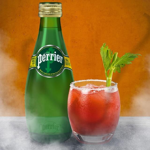 Perrier Sparkling Natural Mineral Water Glass 4 x 330ml