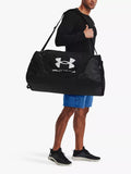 Sac de sport Under Armour Undeniable 5.0 grand format, noir/argent