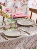 Ensemble de 2 assiettes plates Cath Kidston couleur crème, motif oiseaux printaniers 