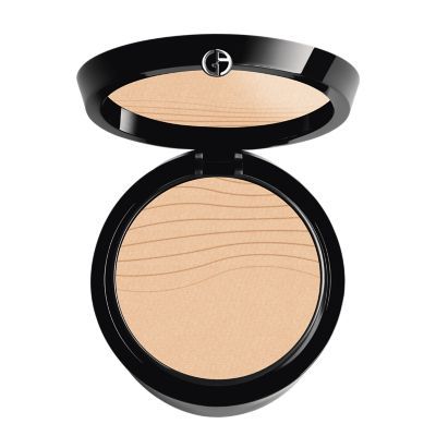 Giorgio Armani Luminous Silk Glow Fusion Powder 3