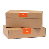 Emballage cadeau avec carte manuscrite