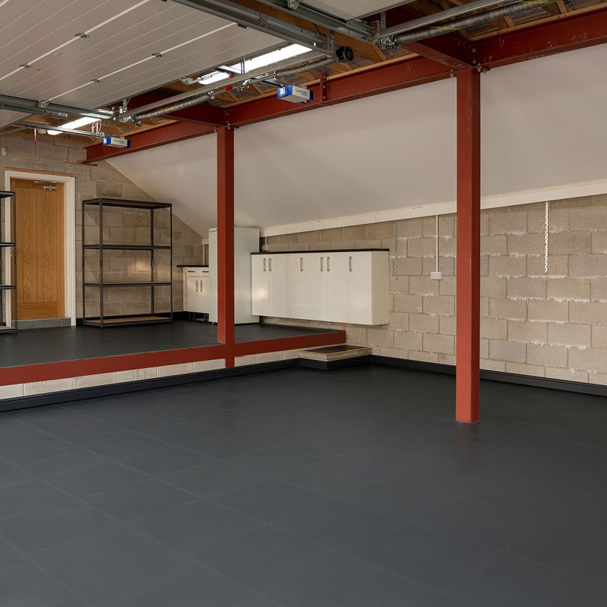Klikflor X500 5mm Garage Floor Tiles 4 Pack (497 x 497 x 5mm) 0.98m&amp;sup2; per pack in Black or Graphite
