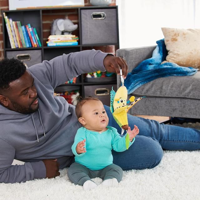 Lamaze Bea the Banana Clip n Go