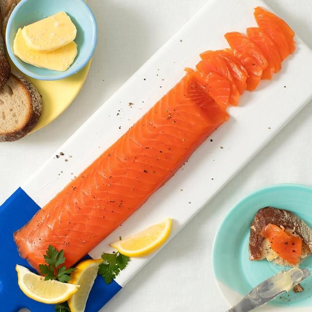 M&amp;amp;S Scottish Smoked Tsar Fillet   400g