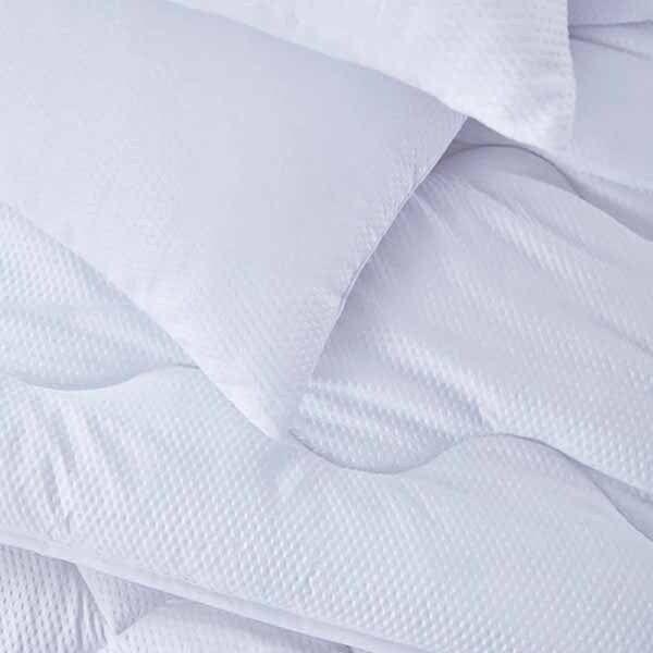 Martex Health &amp;amp; Wellness Seersucker 10.5 Tog Duvet SKing
