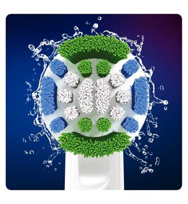 Oral-B Precision Clean Toothbrush Head with CleanMaximiser Technology, 8 Pack